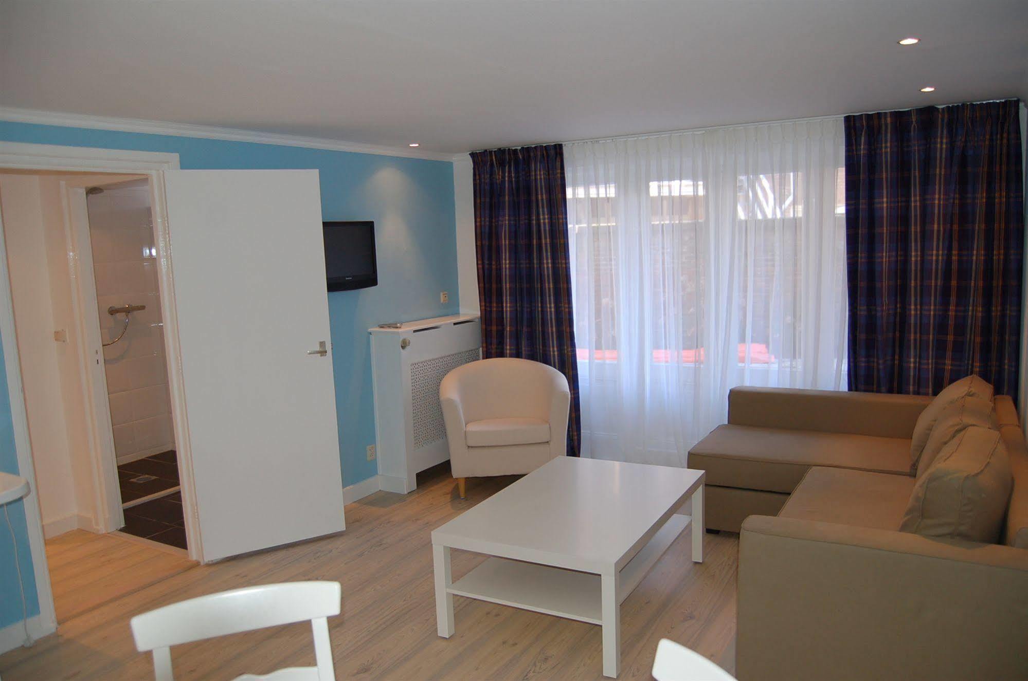 Hotel Mimosa Scheveningen Хага Екстериор снимка